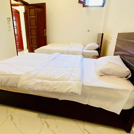 Villa Sun Wing - Guest House Luxor Bagian luar foto