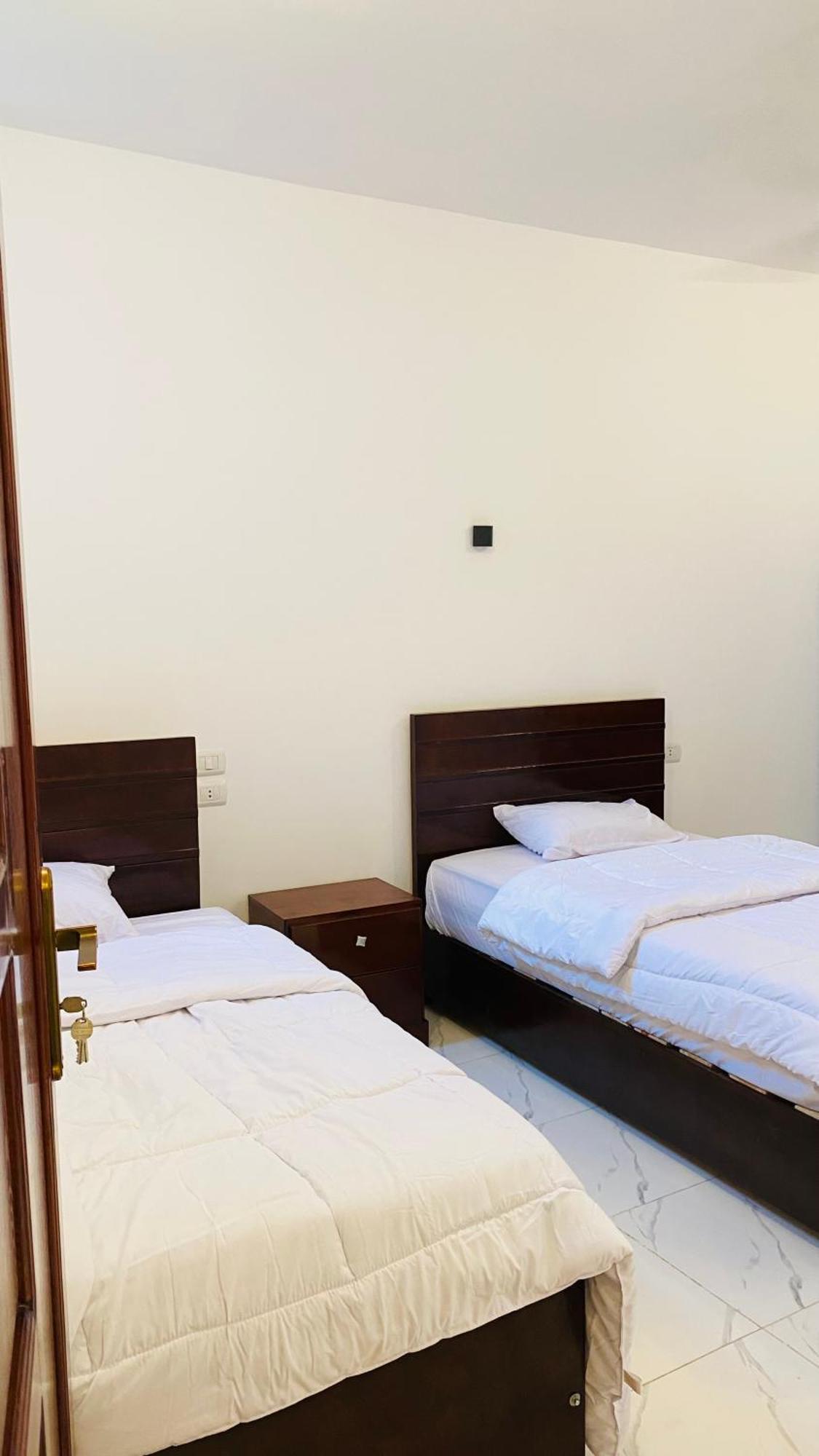 Villa Sun Wing - Guest House Luxor Bagian luar foto