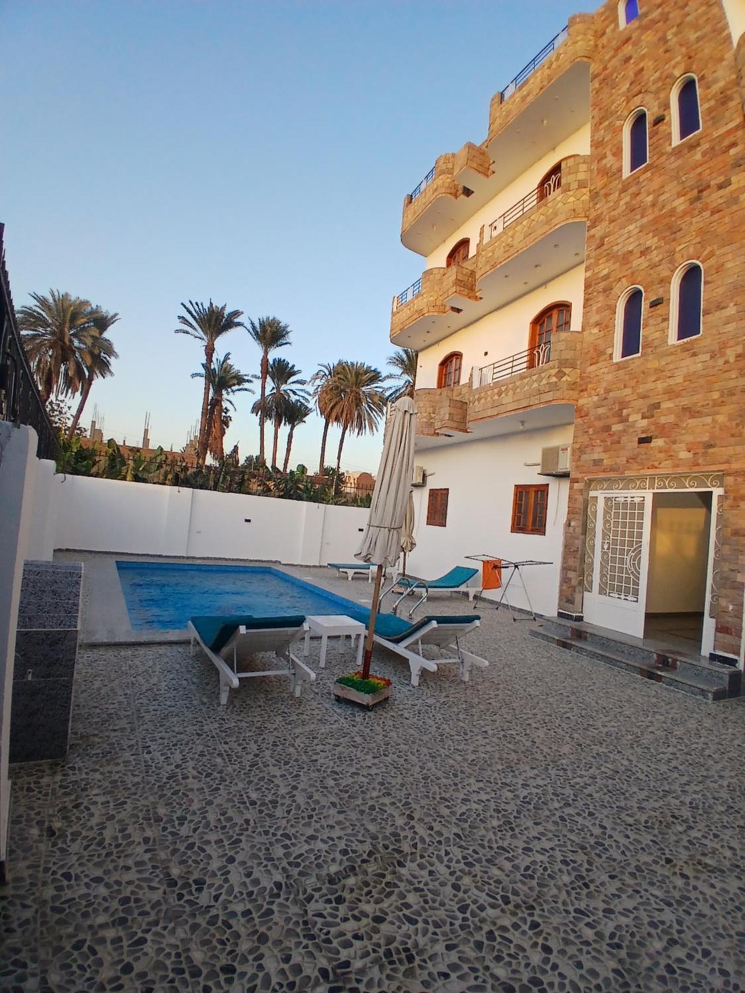 Villa Sun Wing - Guest House Luxor Bagian luar foto